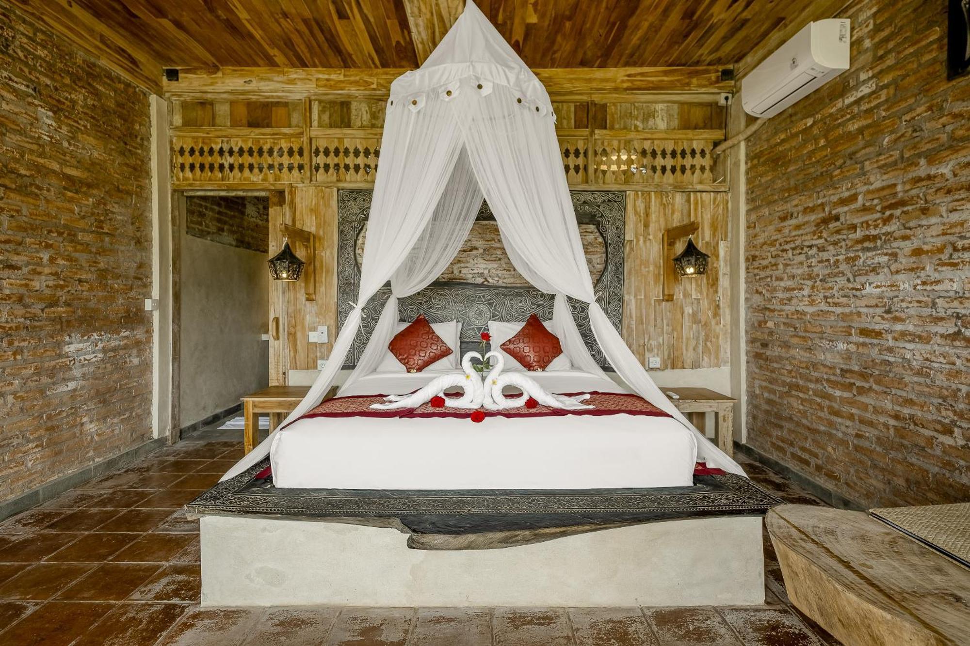 Joglo Organik Guesthouse Ubud  Exterior photo
