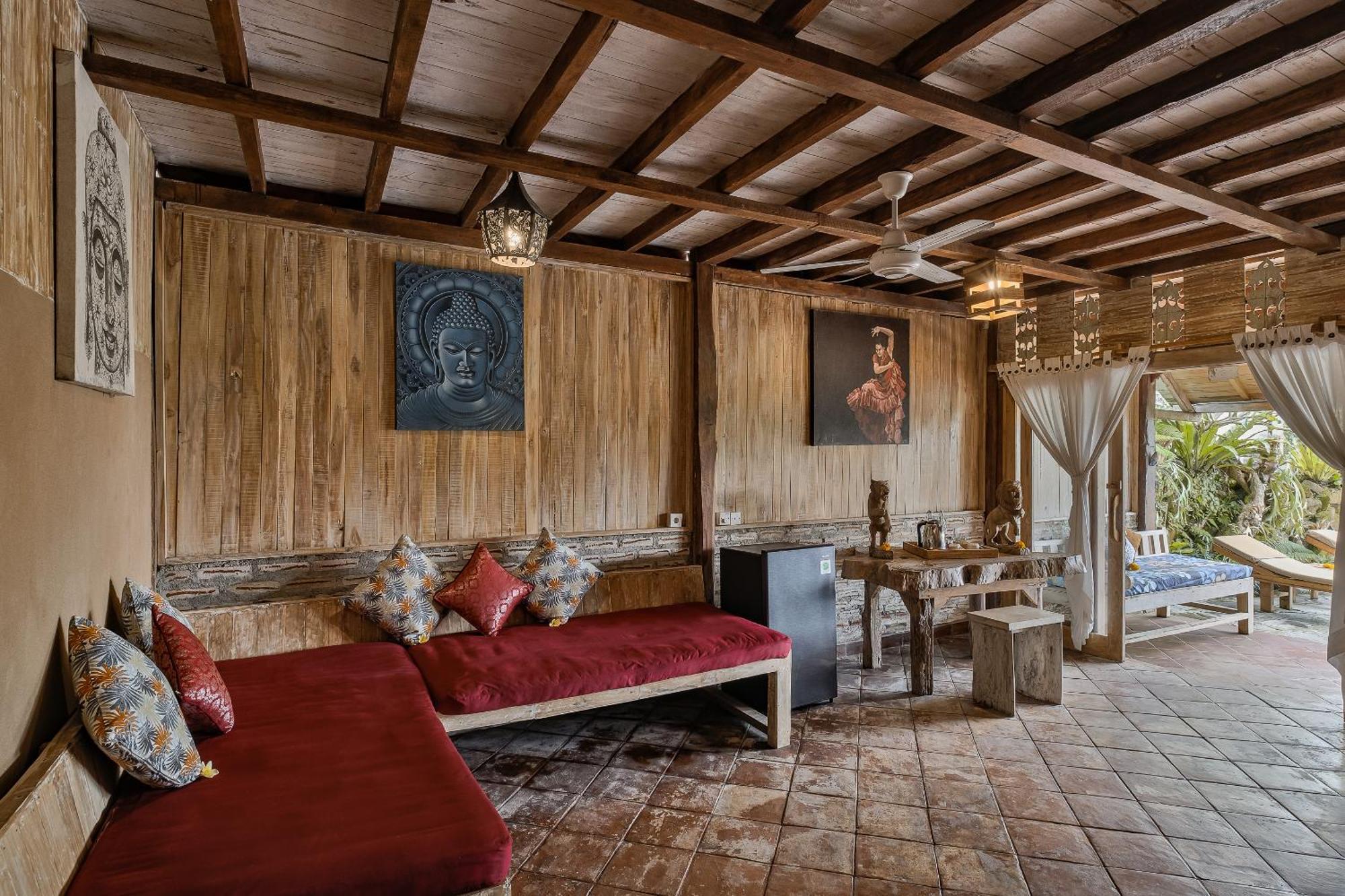 Joglo Organik Guesthouse Ubud  Exterior photo