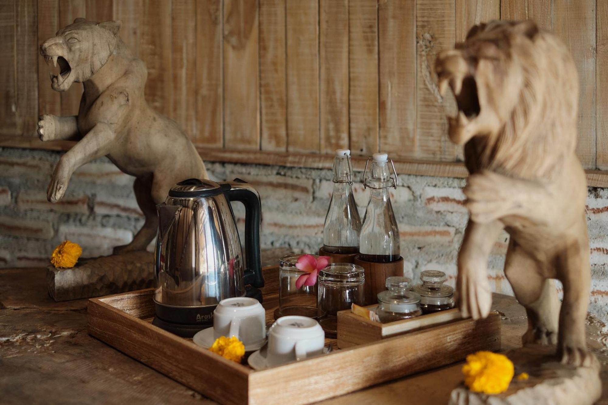 Joglo Organik Guesthouse Ubud  Exterior photo