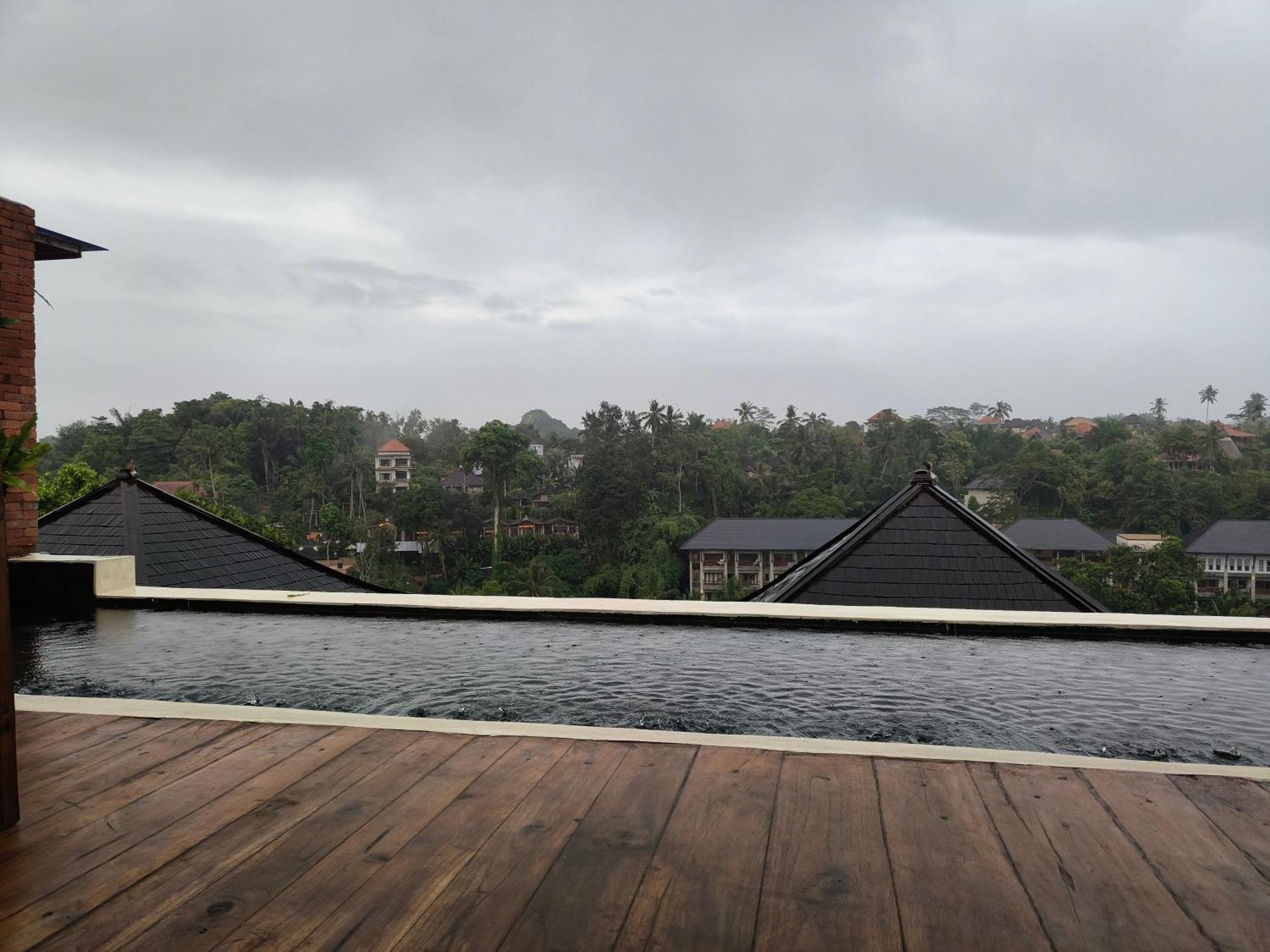 Joglo Organik Guesthouse Ubud  Exterior photo